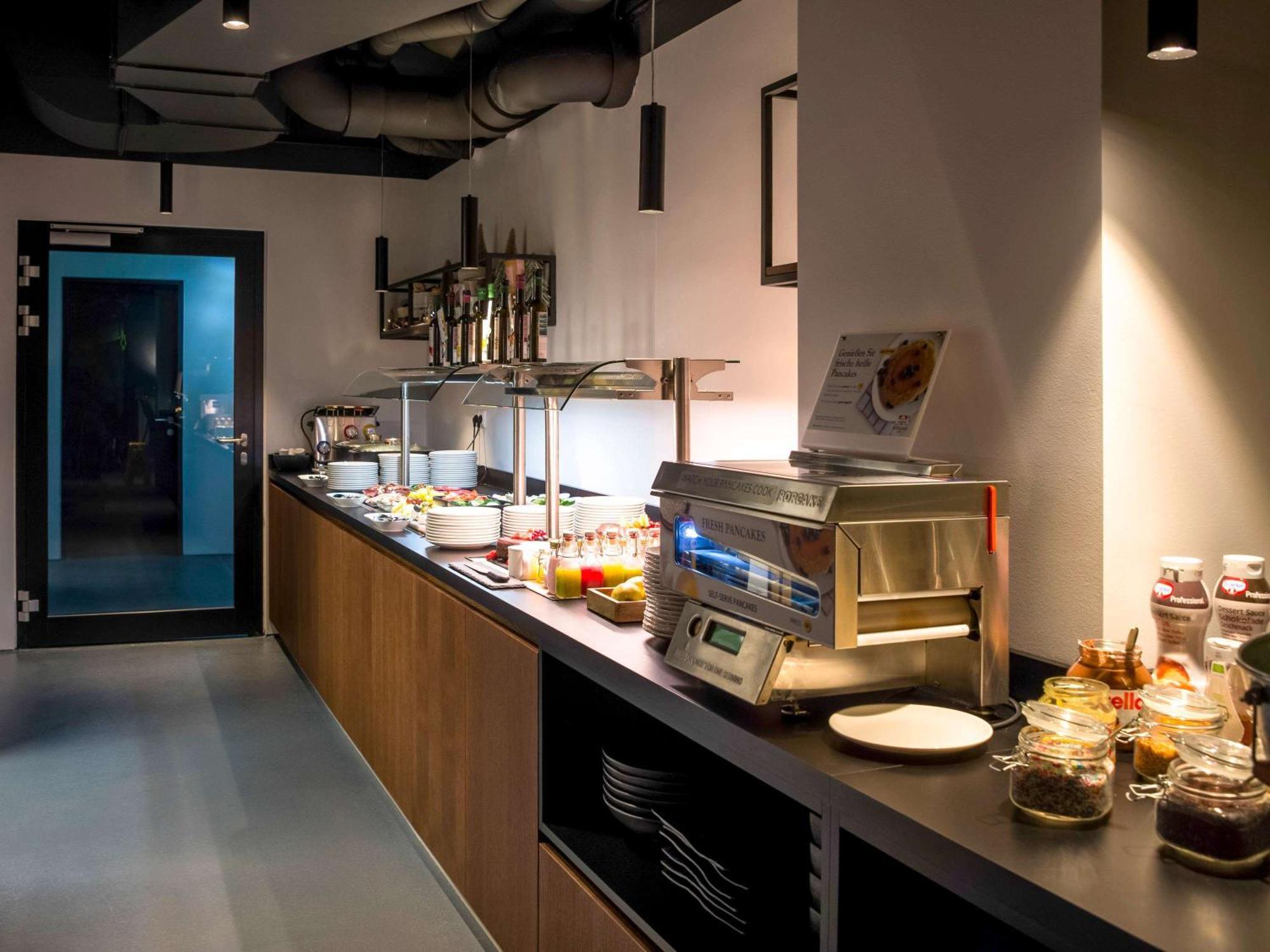 Ibis Styles Wien Messe Prater Hotel 3*